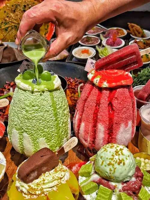 火锅店网红雪花冰